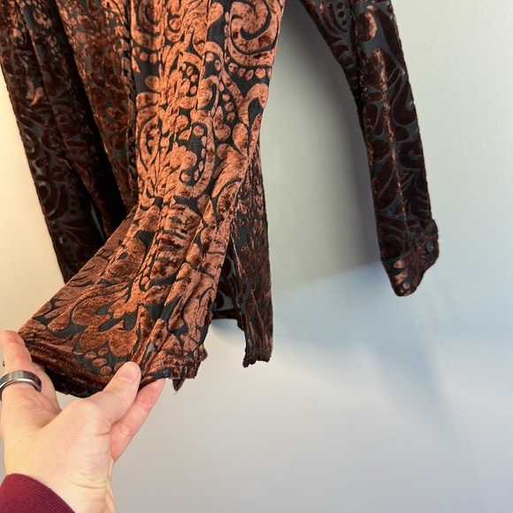 Impressions Brown Velvet Burnout Button Front Top Size XL Fairycore Whimsigoth - Picture 10 of 16